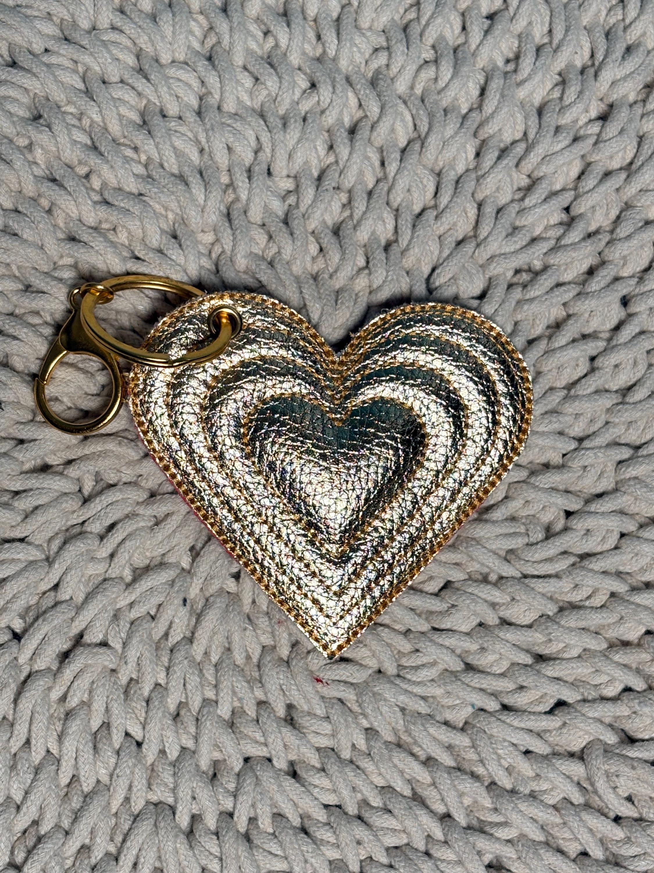 Heart Puffy Bag Tag, In The Hoop Embroidery Design, Layered Hearts Luggage Tag